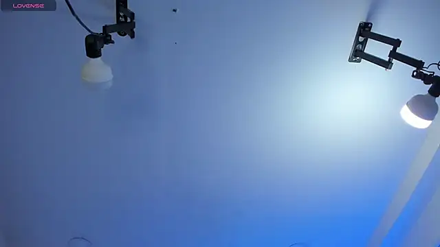 EmiliaRose  online show from December 2025 08:59:01 PM