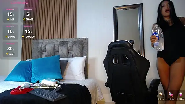 natasha steele online show from March 2025 08:43:01 PM