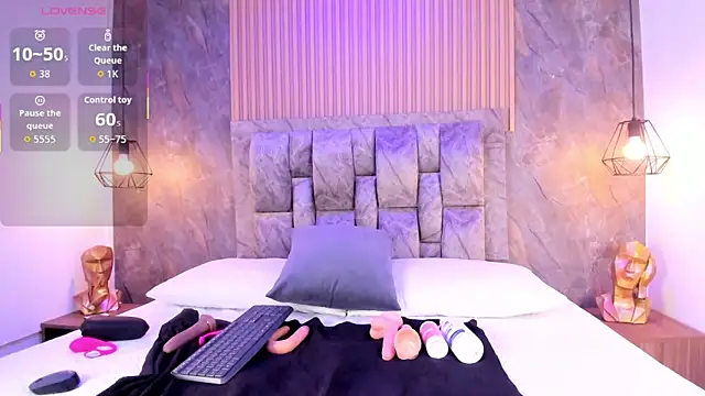 natasha steele online show from February 2026 10:48:02 PM