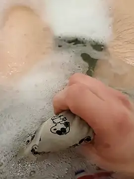 flo000031 online show from January 2026 02:54:02 PM