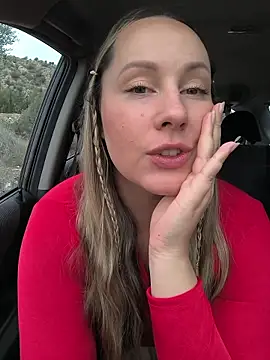 Mona Plus online show from December 2025 09:05:02 AM