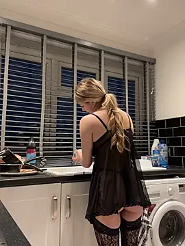 Snapshot of skyemorgan01 chatting on February 2026 05:38:01 PM skyemorgan01 online show from February 2026 05:38:01 PM