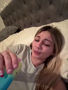 Snapshot of skyemorgan01 chatting on March 2026 12:06:02 AM skyemorgan01 online show from March 2026 12:06:02 AM