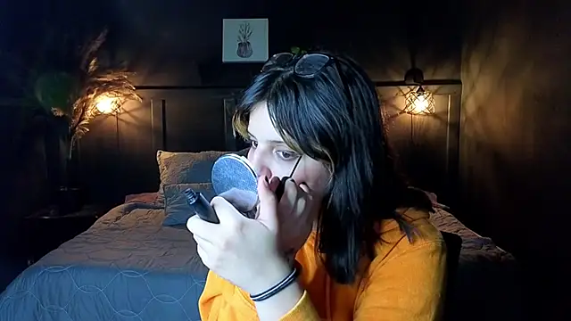 scarleth shadow online show from September 2025 02:22:02 AM