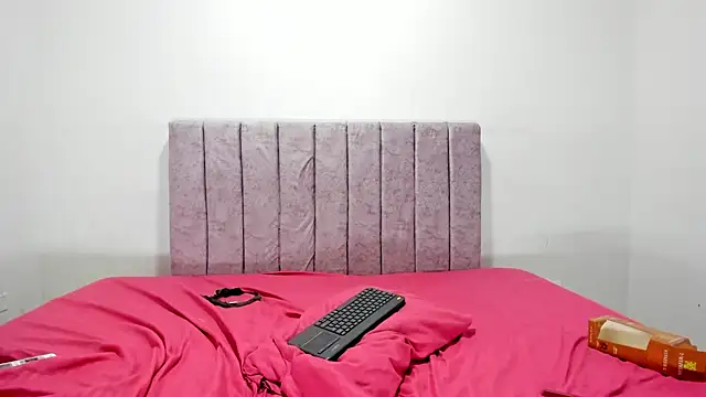 manuel rey online show from March 2025 04:13:01 AM