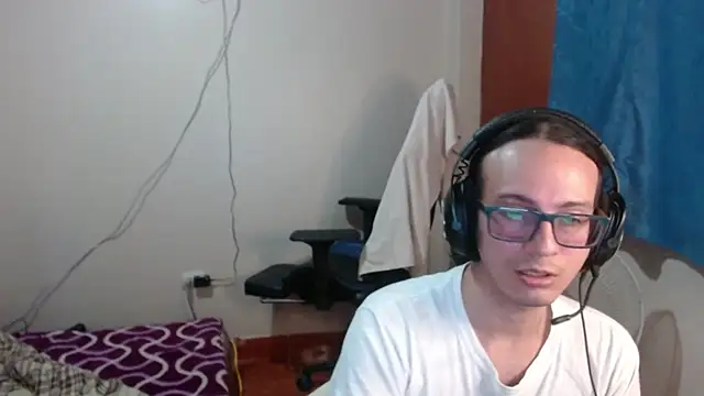 cholitohermoso online show from March 2025 11:22:02 PM