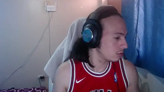 cholitohermoso online show from March 2025 06:55:02 PM