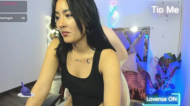 LUDO KITTY TAY online show from February 2025 02:36:02 AM