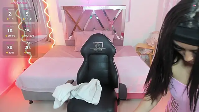 LUDO KITTY TAY online show from September 2025 03:19:02 AM