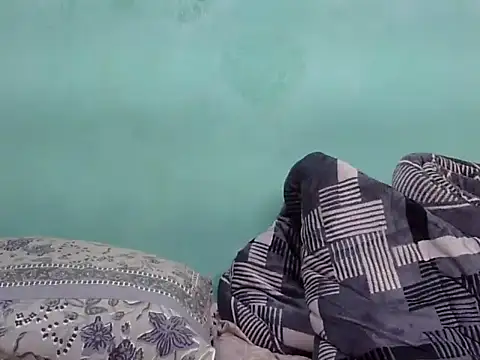 BROUNGIRLKAVYA online show from September 2025 06:11:02 PM