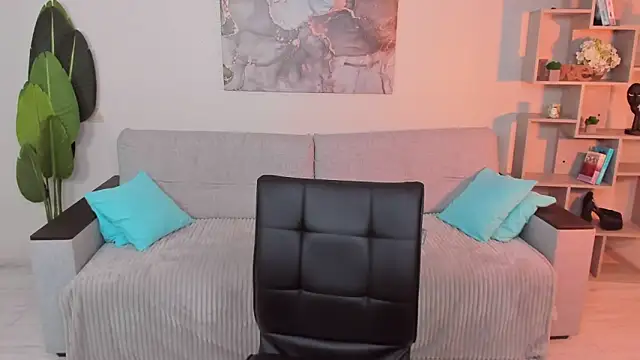 GabriellaMays online show from October 2025 05:16:01 AM