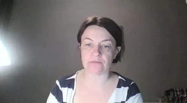 EleanoraMILF online show from February 2025 07:21:01 PM