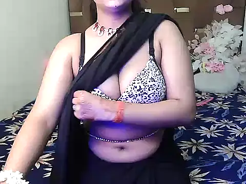 megancatluna online show from October 2025 03:47:02 AM