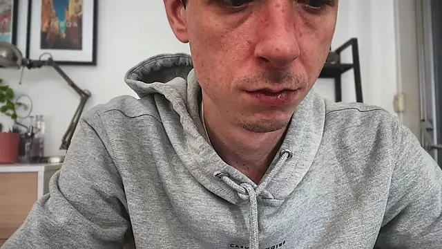 Snapshot of MikymikeBBWD chatting on February 2026 03:29:02 PM MikymikeBBWD online show from February 2026 03:29:02 PM