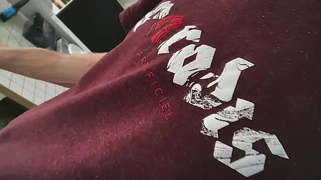 Snapshot of MikymikeBBWD chatting on February 2026 01:10:01 PM MikymikeBBWD online show from February 2026 01:10:01 PM