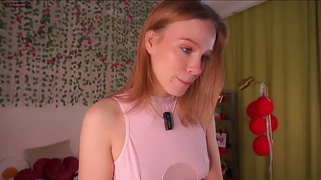 Snapshot of TaiteBayles chatting on February 2026 01:38:01 AM TaiteBayles online show from February 2026 01:38:01 AM