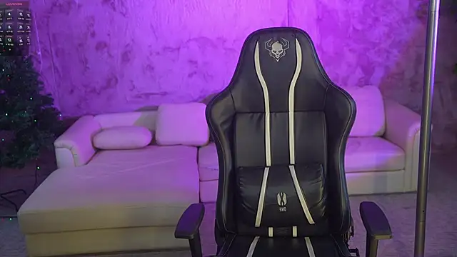 Layla Sweet  online show from December 2025 07:30:02 PM