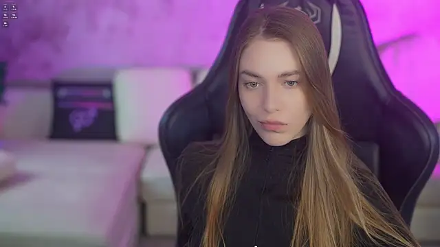 Layla Sweet  online show from January 2026 11:43:02 PM