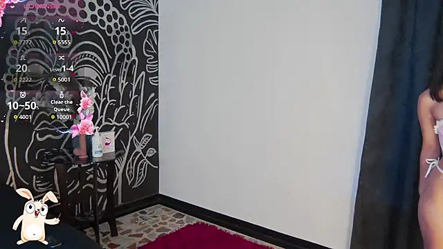 Arii moon online show from October 2025 07:57:02 PM