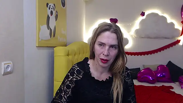 TessaDaybreak online show from March 2025 04:52:02 PM