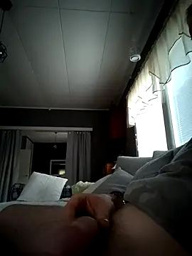 Teemu online show from September 2025 04:01:02 PM