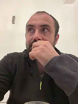 Snapshot of morfeoX chatting on February 2025 08:53:02 PM morfeoX online show from February 2025 08:53:02 PM