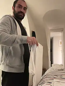 Snapshot of morfeoX chatting on March 2025 06:33:01 PM morfeoX online show from March 2025 06:33:01 PM