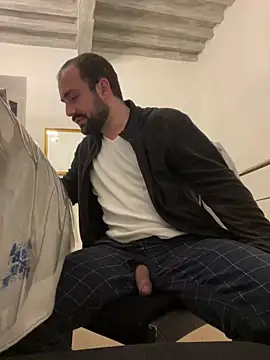 Snapshot of morfeoX chatting on March 2025 08:35:02 PM morfeoX online show from March 2025 08:35:02 PM