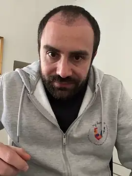 Snapshot of morfeoX chatting on March 2025 12:46:01 PM morfeoX online show from March 2025 12:46:01 PM