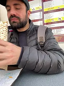 Snapshot of morfeoX chatting on March 2025 10:55:02 AM morfeoX online show from March 2025 10:55:02 AM