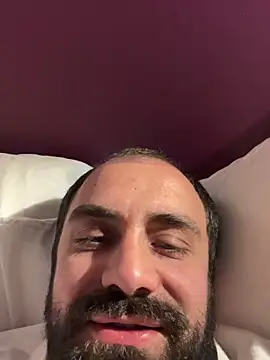 Snapshot of morfeoX chatting on March 2025 09:35:01 PM morfeoX online show from March 2025 09:35:01 PM