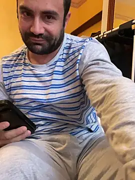 Snapshot of morfeoX chatting on October 2025 07:05:02 AM morfeoX online show from October 2025 07:05:02 AM