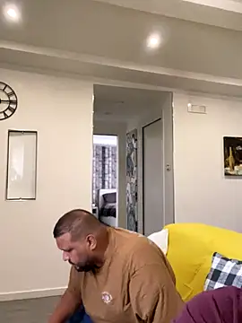 Snapshot of morfeoX chatting on October 2025 10:15:01 AM morfeoX online show from October 2025 10:15:01 AM