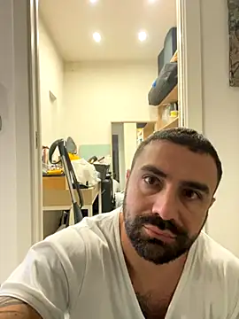 Snapshot of morfeoX chatting on November 2025 09:45:01 AM morfeoX online show from November 2025 09:45:01 AM