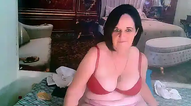 LuciousGrace online show from February 2025 10:42:01 PM