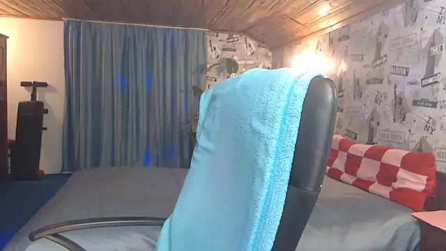 Tatyana72 online show from December 2024 08:08:01 PM