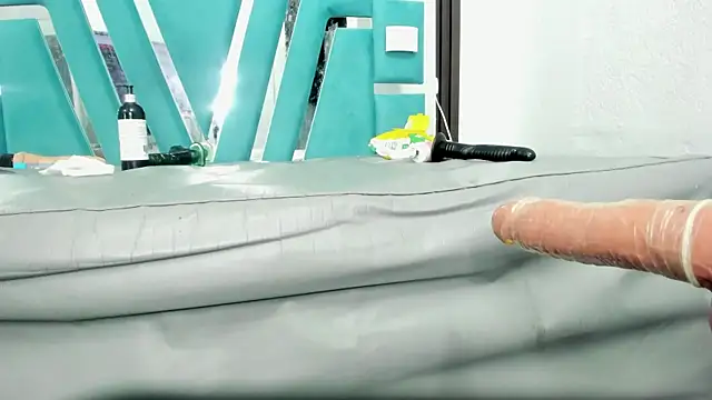 ebony valentina online show from February 2025 09:43:02 AM