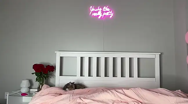 meggsworld online show from February 2025 08:10:01 PM