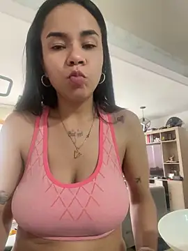 Naatalia online show from February 2025 05:28:01 PM