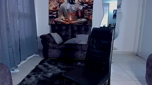 Valentino Dosantos  online show from March 2025 03:14:02 PM