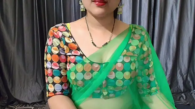 goldiwets online show from October 2025 04:37:01 PM