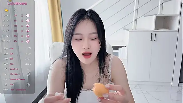 Cassie-20 online show from March 2025 03:18:02 AM