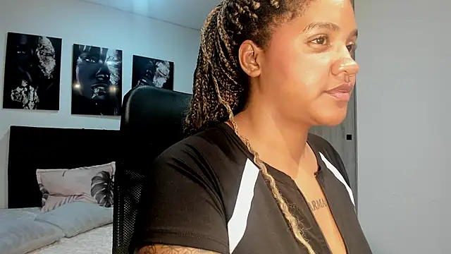 ZahraRose online show from September 2025 08:31:01 PM