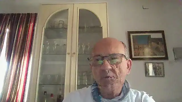 llopaco online show from October 2025 11:46:02 AM