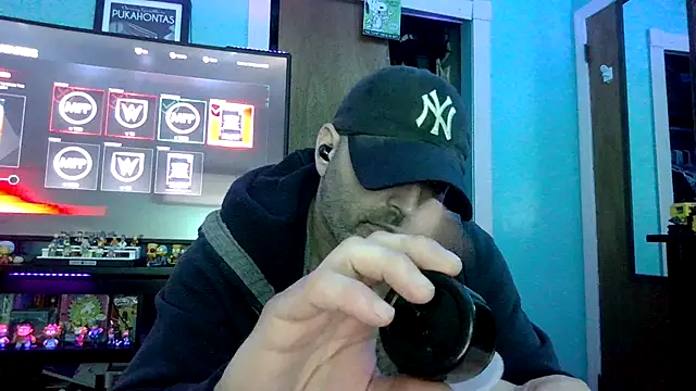 Novabear6996 online show from September 2025 05:22:01 AM