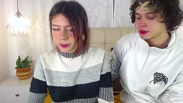 fyreandfox  online show from March 2025 07:48:02 PM