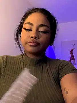 Dahiana Giil online show from September 2025 07:02:01 AM