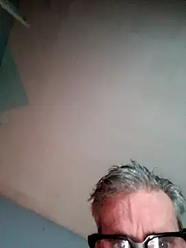 Billgreen69 online show from November 2025 07:18:02 PM