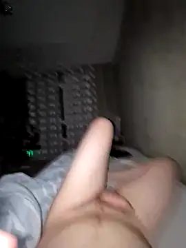 DerechteJunge online show from February 2025 02:40:02 AM