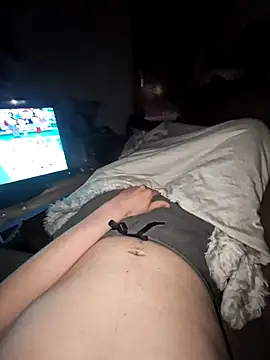 DerechteJunge online show from April 2026 09:42:01 PM